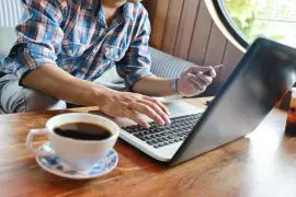 レイクの審査に落ちた人は他社で借りられる？落ちやすい人や再申込時の対策を紹介 [PR]