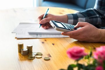 2020年の貯蓄目標どうする？ 一年間の家計簿をチェックして、無駄な支出をなくそう！