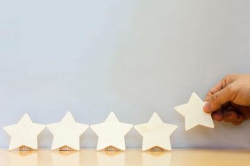初めての株式投資。まずチェックしたい3つの指標って？