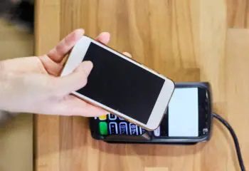 スマホ決済、たくさんあるけど何が違うの？ 主要サービスをおさらい！