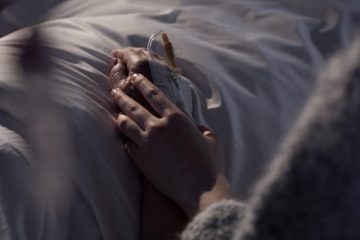 年金受給中に亡くなった場合、年金はどうなるの？