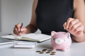 つみたてNISAは価額変動の大きな商品が有利？