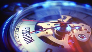 保険料を40年納めていないのに老齢基礎年金が満額受け取れる人もいるって本当？どうして？