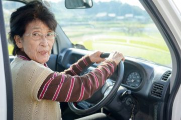 リタイア前後のライフプラン（2）　どうする？　車との付き合い方