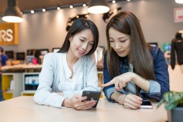 副業している女性の平均収入ってどれくらい？収入アップ以外に副業してよかったこととは