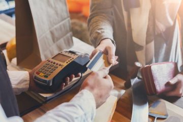 アジア圏の国ってどれくらいキャッシュレス決済を使っているの？日本での決済の不満って？