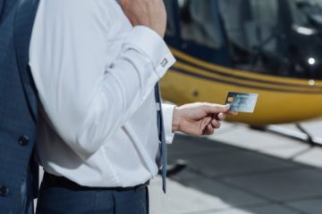 アメリカン・エキスプレス・カードで利用できる空港ラウンジはどのぐらいあるの？