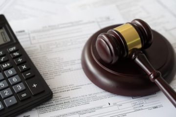 2500万円までの生前贈与の贈与税が非課税となる「相続時精算課税制度」メリット・デメリットは？