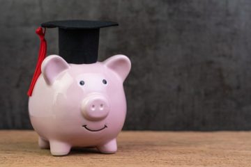 「子ども1人あたりの教育費は約1000万円」って本当？いくら貯めればいいの？