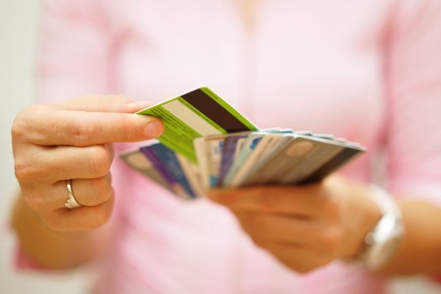 PayPay（ペイペイ）に登録できるクレジットカードって？利用金額上限はいくら？