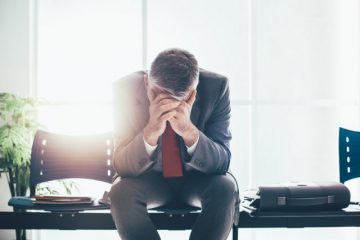 60歳を過ぎて給与が半減　どうやって生活しよう・・
