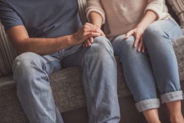 再婚したら受給できなくなる遺族年金。では、事実婚の場合は？