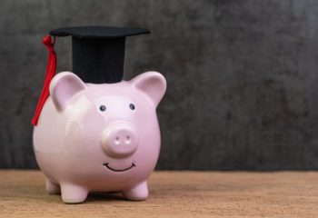 高校入学から大学卒業まで子供の教育費って、いったいいくらかかるの？