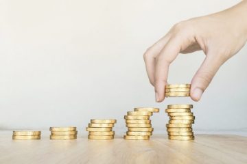 つみたてNISAとiDeCo、始めるならどっち？