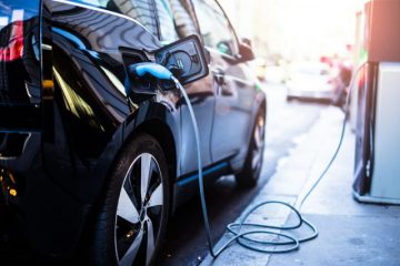 電気自動車には優遇制度がたくさんあるってホント？