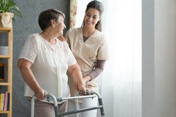 有料老人ホームの豪華なパンフレットに注意！不当表示にだまされないためのチェックポイント