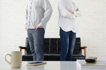あなたの家庭は大丈夫？夫の仕事が原因で離婚したい妻は、どこに不満を感じている？