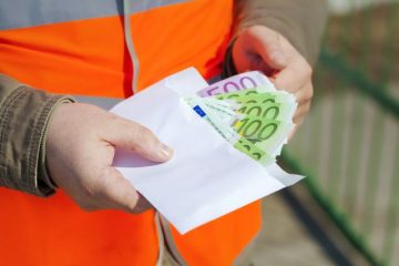 外貨建て保険に加入する前に確認しておきたいポイント