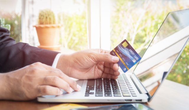 住民税はクレジットカード払いで！ お得に納税するポイントを解説
