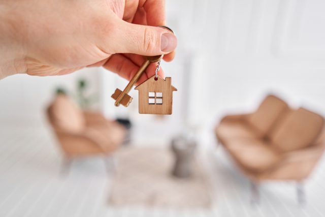 「マンション」と「一戸建て」はどっちがいいの？ メリットや違いを解説