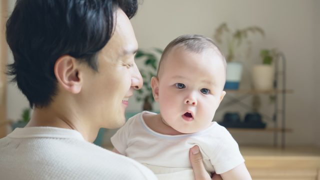 【異次元の少子化対策】「児童手当」はどう変わる予定？ 結局「手取り」が減る可能性もある？