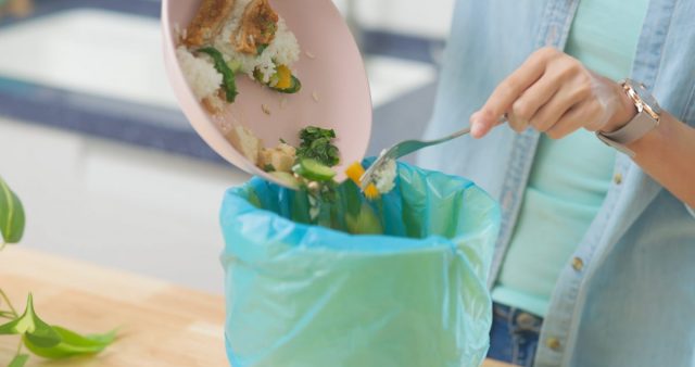 食費節約のために「食品ロス」を意識しよう。できる対策はどんなこと？