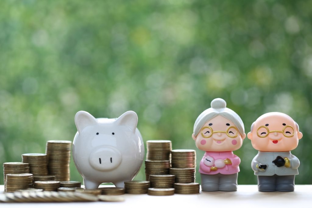 40歳自営業。月400円の付加年金を納付して65歳で年金をもらうとしたらどのくらい増えるの？
