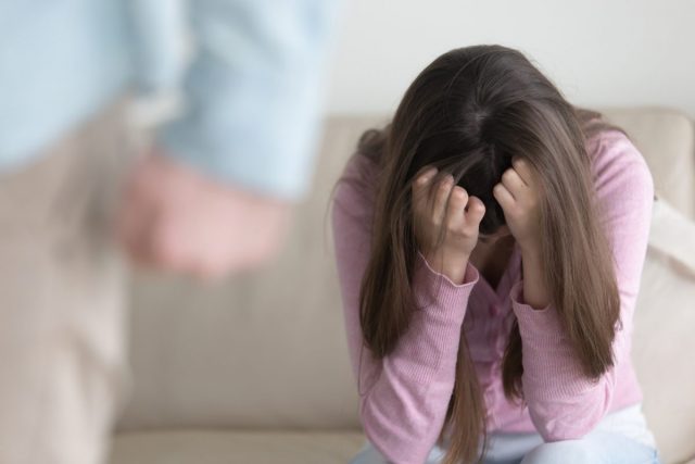 モラハラ夫と離婚を決意した主婦ですが、「俺の家だから出ていけ！」と言われています。財産分与に家は含まれるのでしょうか？