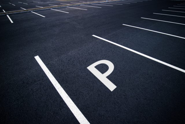 駐車場も空き部屋も使わないときはシェアして収益化！普段は使用しないもので副収入を得る方法