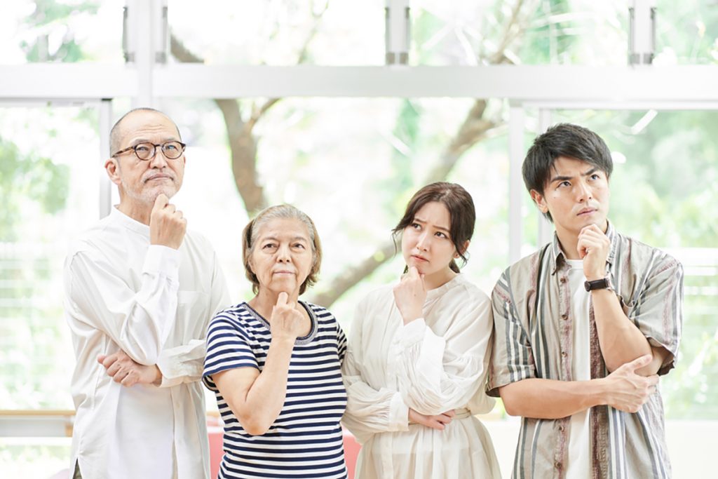 親の借金は相続放棄すれば大丈夫ってホント? 相続放棄できないケースや対処法も解説