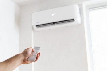 通勤中「エアコン」のつけっぱなしに気付いた！ 消しに戻って遅刻するなら、いっそ“つけっぱなし”のほうがコスパはいいの？「10時間」でかかる電気代とあわせて比較