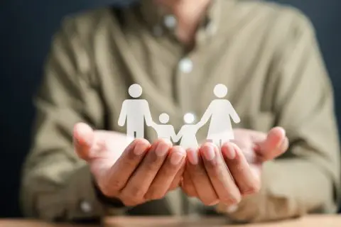 「保険って入るべき？」リスク管理のプロが教える「必要な保険」「不要な保険」の見極め方とは
