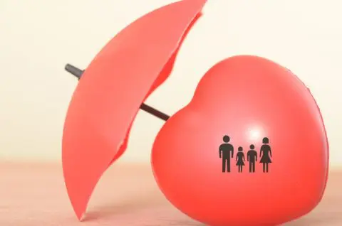 生命保険の加入を検討しています。契約形態によって「課税される税金が異なる」ようですが、どの契約形態がお得ですか？