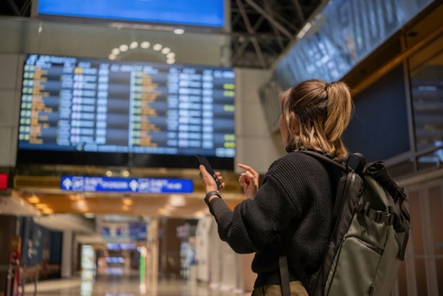 飛行機の欠航で宿泊費が「タダ」になることもある？航空会社の補償ってそんなに手厚いの？