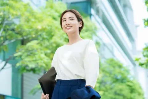 「1万歩」歩くだけで会社から3000円近い「報奨金」？ 「ユニークな福利厚生制度」はどのようなものがある？