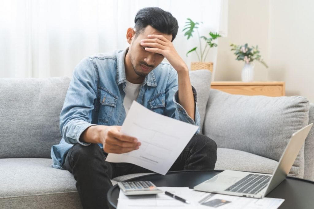 賃金が未払いのまま会社が倒産したら「給料」は受け取れない? 「売上低下は社員たちにも責任がある」というのは未払いの理由になるの?