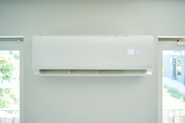 今日から夏日予想！電気代高騰でもエアコン我慢は危険？