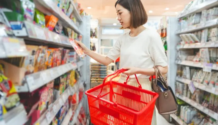 スーパーで「いつもの買い物」をしたら、予想より“1000円”ほど高くて衝撃! お米は過去5年で「ほぼ2倍」になったけど、物価はいつの間にここまで上がったの? 消費者物価指数をもとに解説
