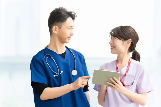 「医学部」と学費がかわらない「歯学部」は「コスパが悪い」という話を聞きました。「医者」と「歯医者」はどの程度「生涯年収」が異なるのでしょうか?