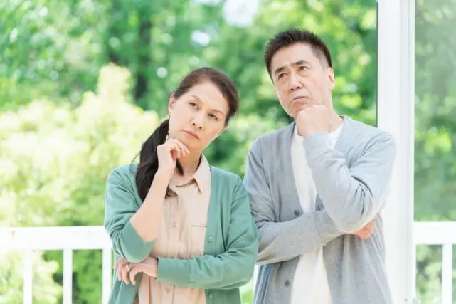 40代夫婦二人暮らしです。ローンの返済もあり今の貯蓄は「500万円」なのですが、50代にしては少ないですか?