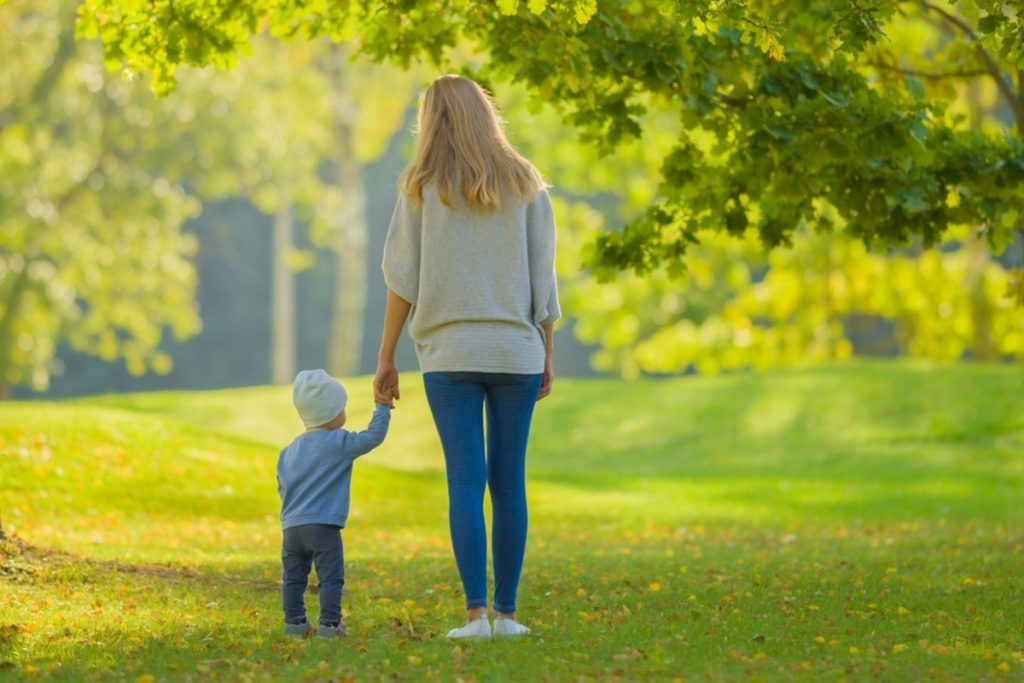 子連れ離婚を考えています。昨年離婚した友人が「話し合いが面倒なので養育費はもらっていない」と…… 今はもらわない人が多いのですか?