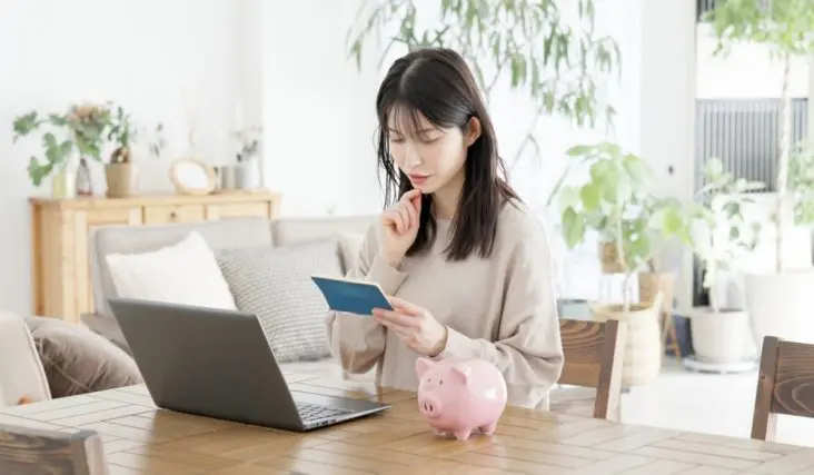 子どもの将来のために「子ども名義の口座」にお金を入れています。これって「贈与税」はかかるのでしょうか?