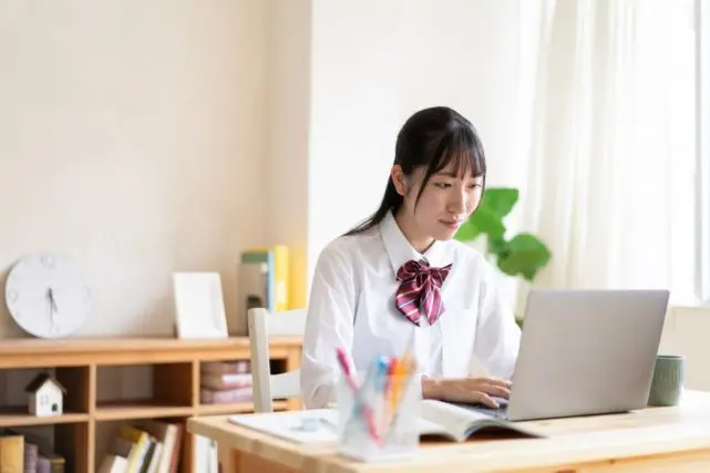 母子家庭で年収200万ですが、子どもが私立医大に行きたいと言いました。さすがに諦めてもらうしかないでしょうか?