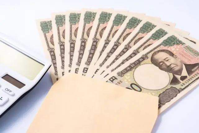 仕送り「月8万円」を送っている親ですが、減らせないか考えています。最近の大学生はアルバイトでどれくらい稼げているのでしょうか?
