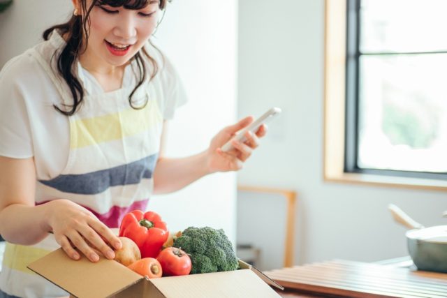 ふるさと納税の「返礼品」を母が毎月郵送してくれます。ありがたいですが、他人が受け取ってもいいのでしょうか？
