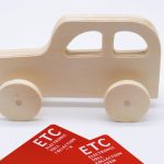 友人がドライブに「運転のお礼とガソリン代の代わり！」と“ETCカード”を持参してくれました。「貸し借り禁止」だったと思いますが、友人が同乗していれば問題ないですか？