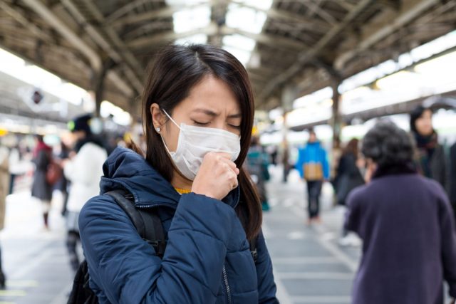 駅のホームで体調を崩して「救急車」を呼んだところ、朝のラッシュ時に「電車」が「遅延」してしまいました…。この場合、“賠償責任”が発生することはあるのでしょうか？
